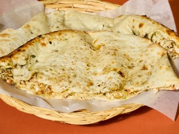 Chicken Naan.